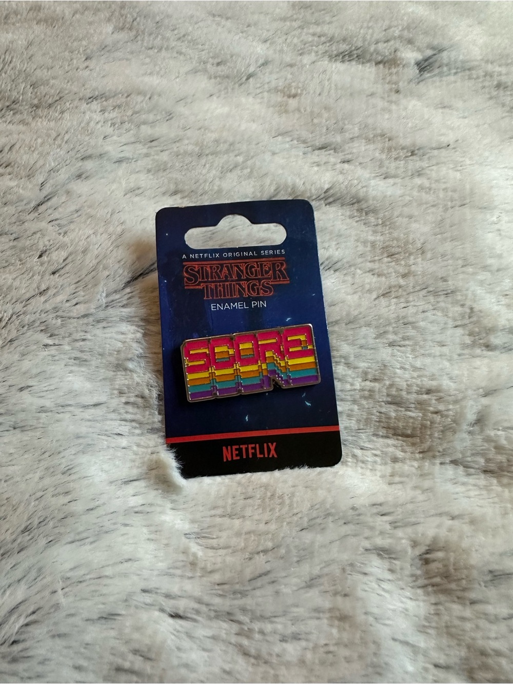 Netflix Stranger Things Gold Metal Pin on Black Backer